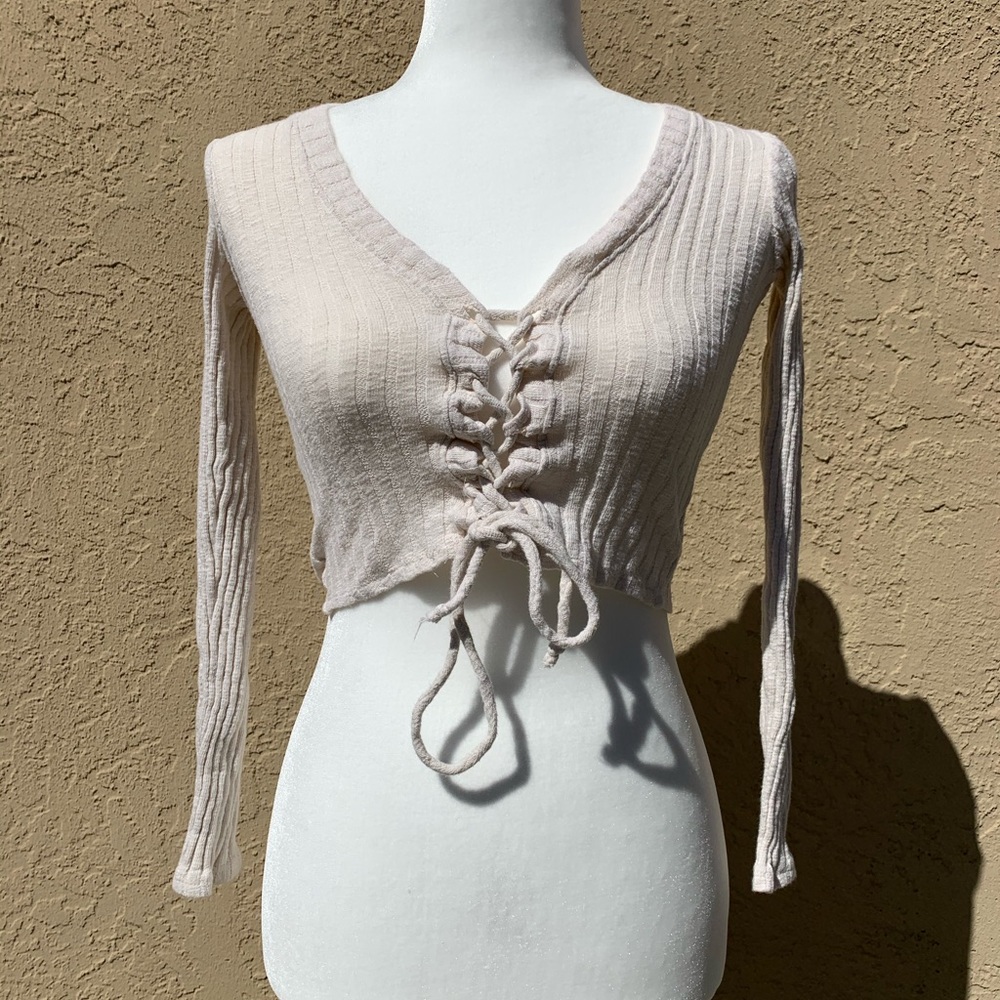 Lace up long sleeve